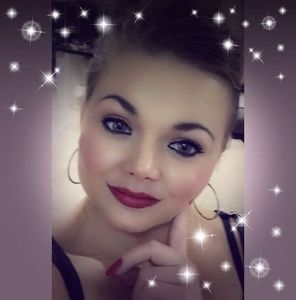 Meet your Posher, Mandy